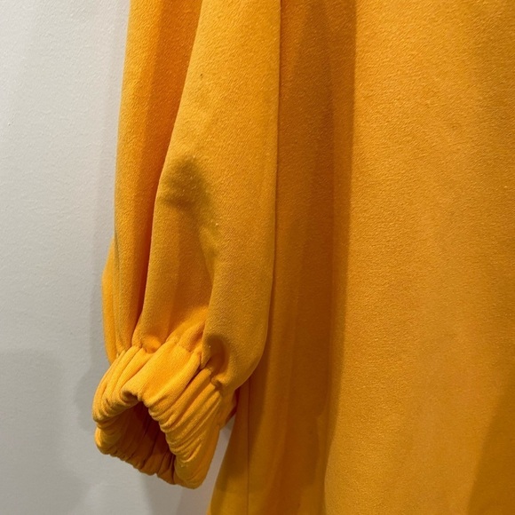 Tibi / Oversized  structured Crepe Trapeze Top in bright mango yellow XS - Picture 10 of 10